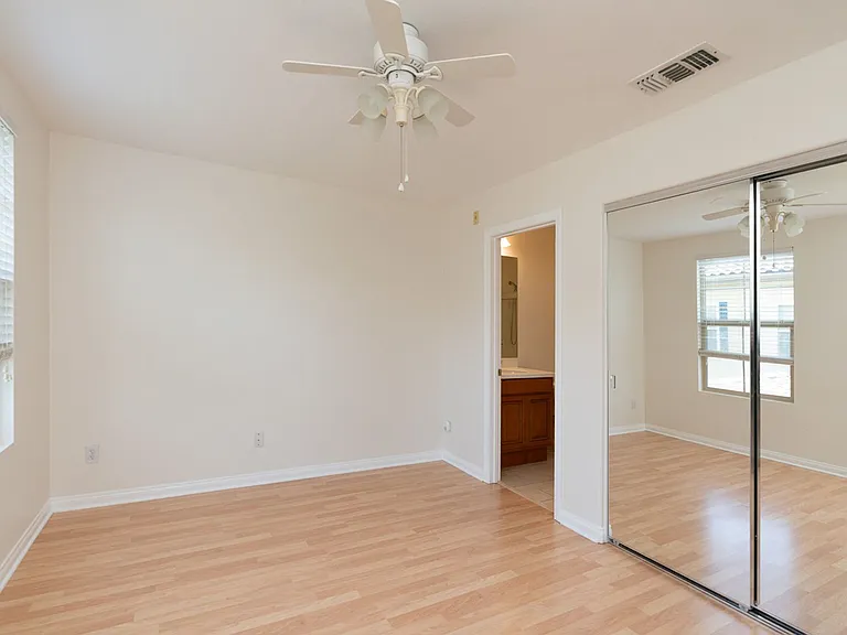 2656 Escala Cir — Photo 19