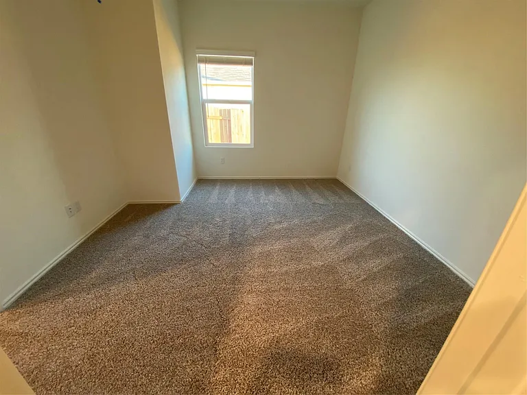 600 Gabriels Bluff Dr — Photo 11