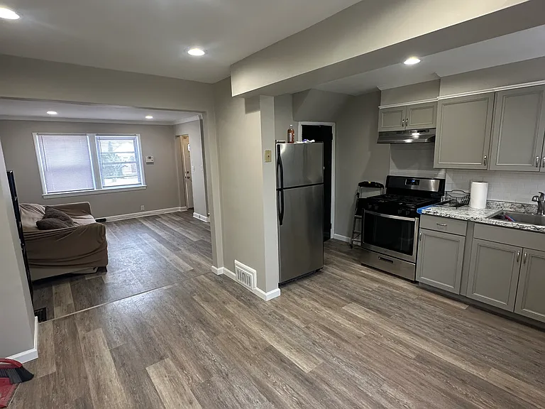 1929 Mildred Ave #1929 — Photo 5