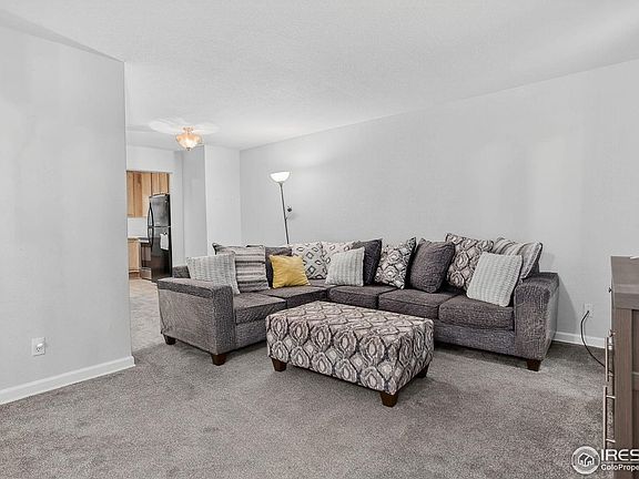 4th image of 6840 S Broadway