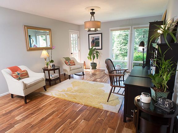 Office/Dining room