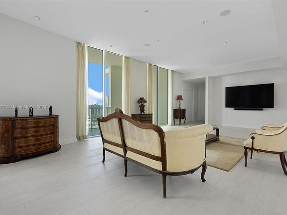 2nd image of 150 Sunny Isles Blvd #1-TS2