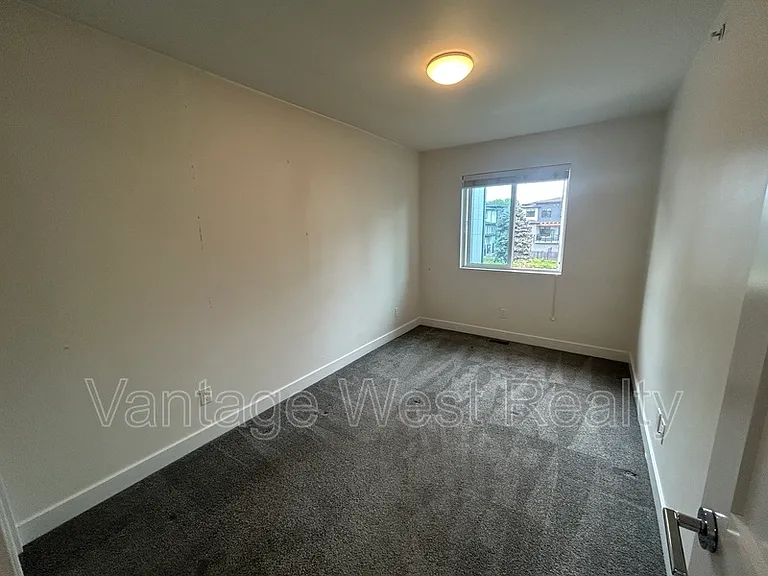 1297 Findlay Rd #14 — Photo 11