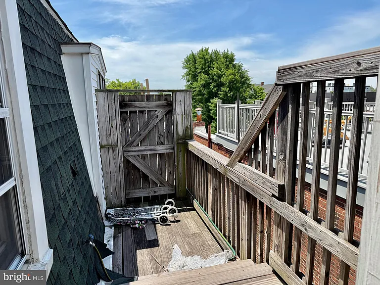 2114 Pine St #3F — Photo 10