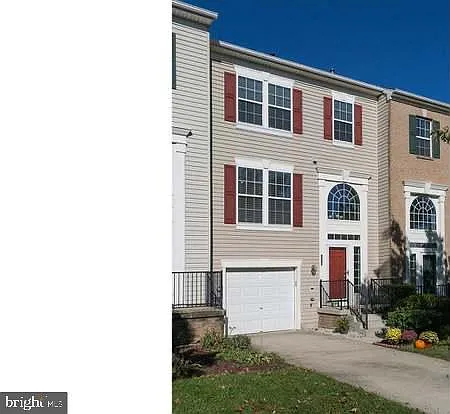 8743 Stonehouse Dr — Photo 1