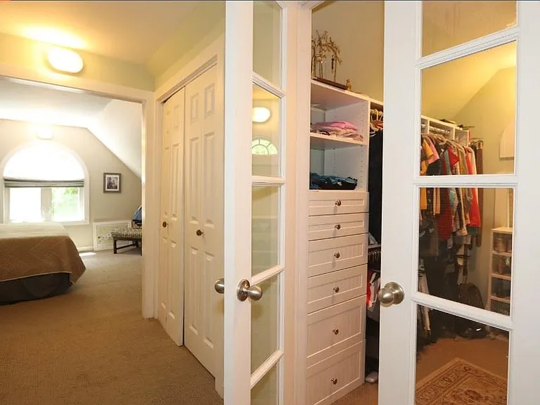 916 Pleasant St #2 — Photo 17