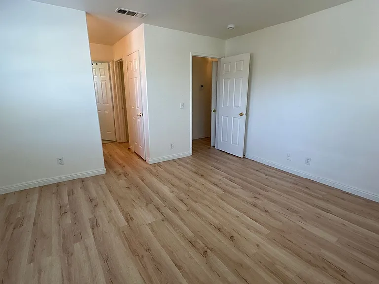 77 Sierra Madre Blvd #16 — Photo 11