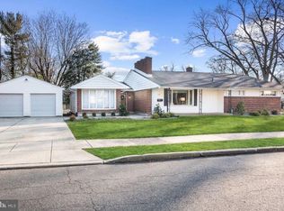 301 Highland Ave, Moorestown, NJ 08057