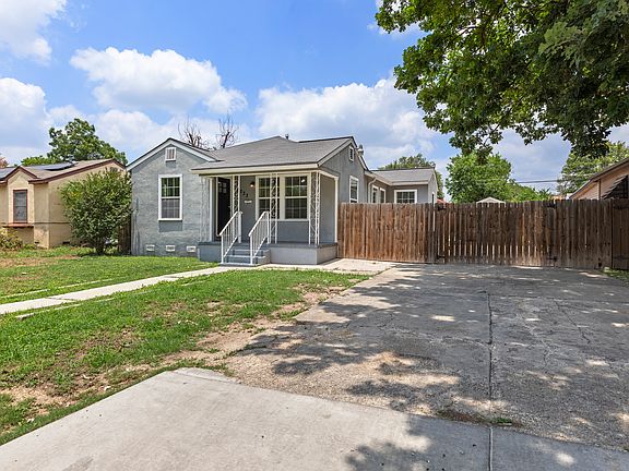 3rd image of 2233 Texas Ave