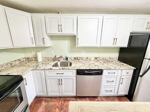 4th image of 6916 W 48th Ave