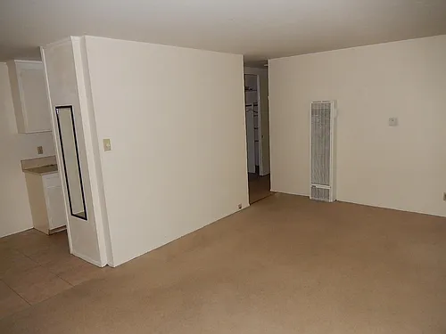 1735 Highland Pl #4 Photo 1