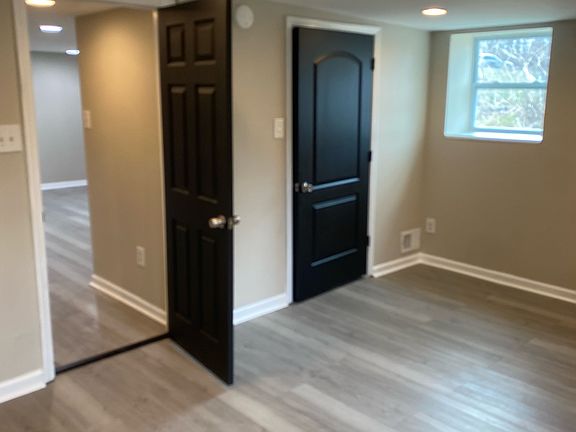 5th image of 4817 Josephine Dr APT 4