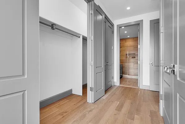 Sold by Compass | media 6