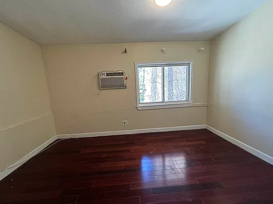 Rented by NY Space Finders Inc. | media 5