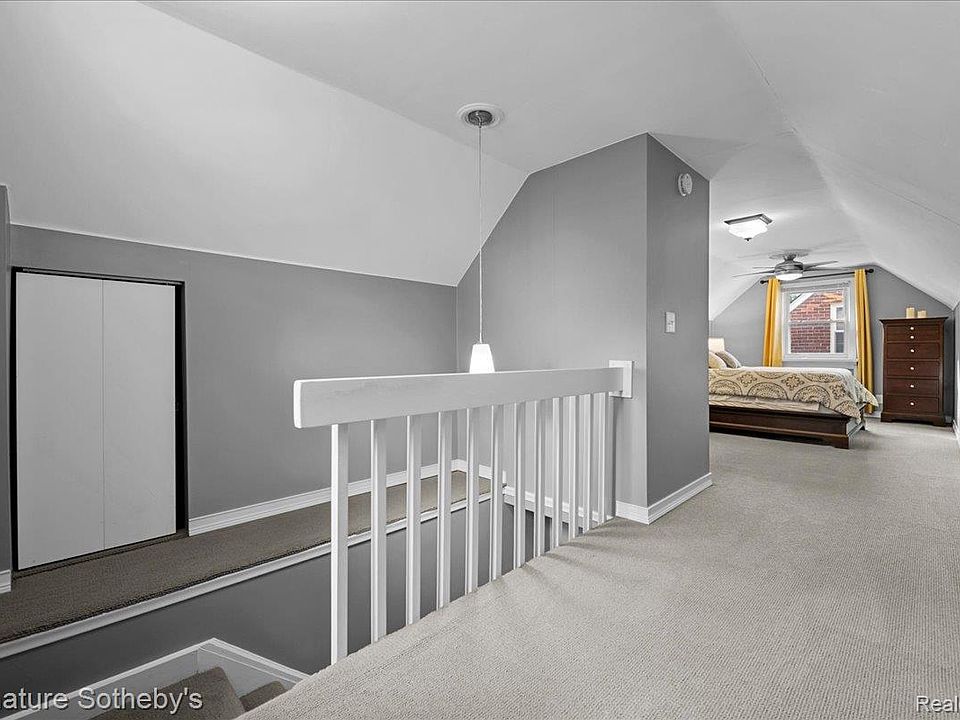2716 N Connecticut Ave, photo 8