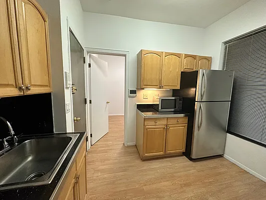 Rented by Compass | media 3