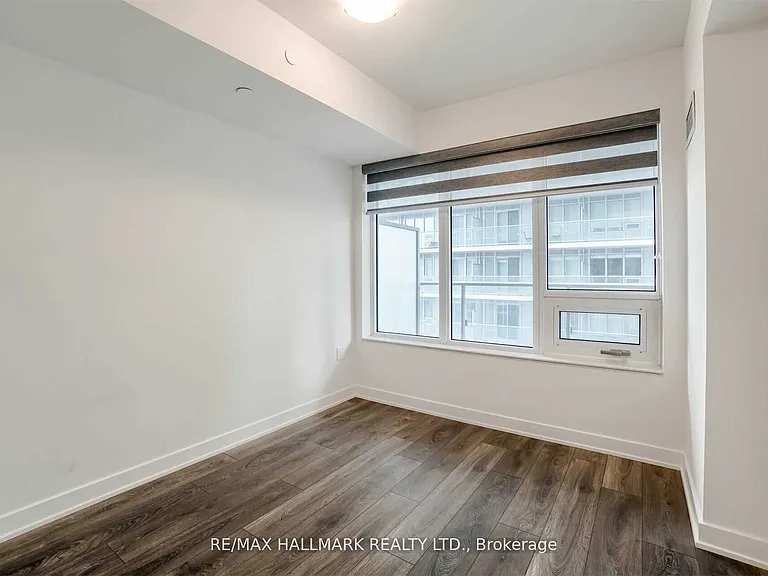 99 Broadway Ave #907 — Photo 13