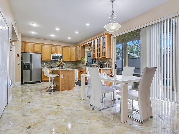 5th image of 7866 Bardmoor Hill Cir
