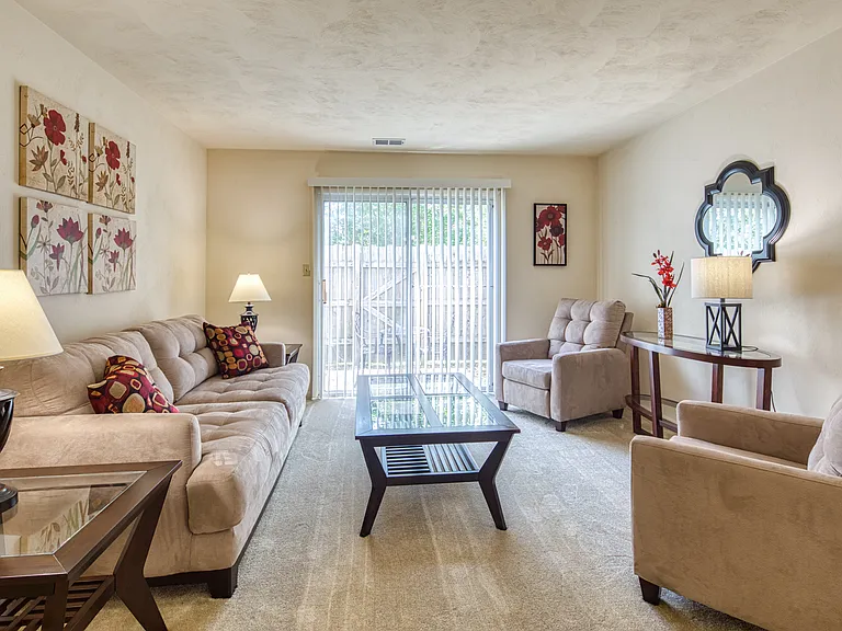Summer Station Apartments Where Comfort Meets Coastal Living — Photo 155