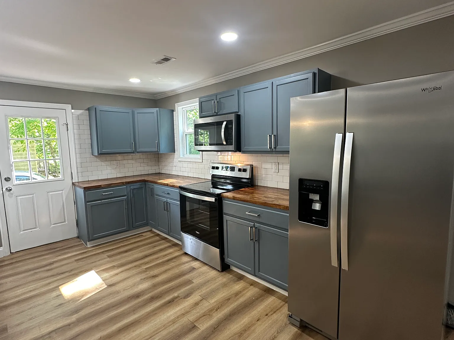 3 Bed 1 Bath coming soon — Photo 4