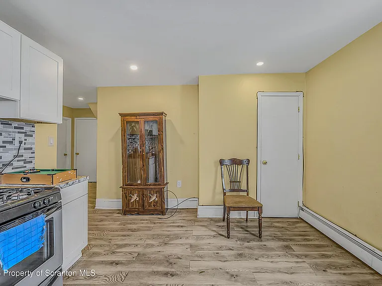 266 Rutter Ave #2 — Photo 11