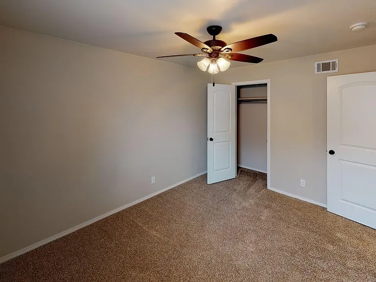 Metroplex Apartments — Photo 58