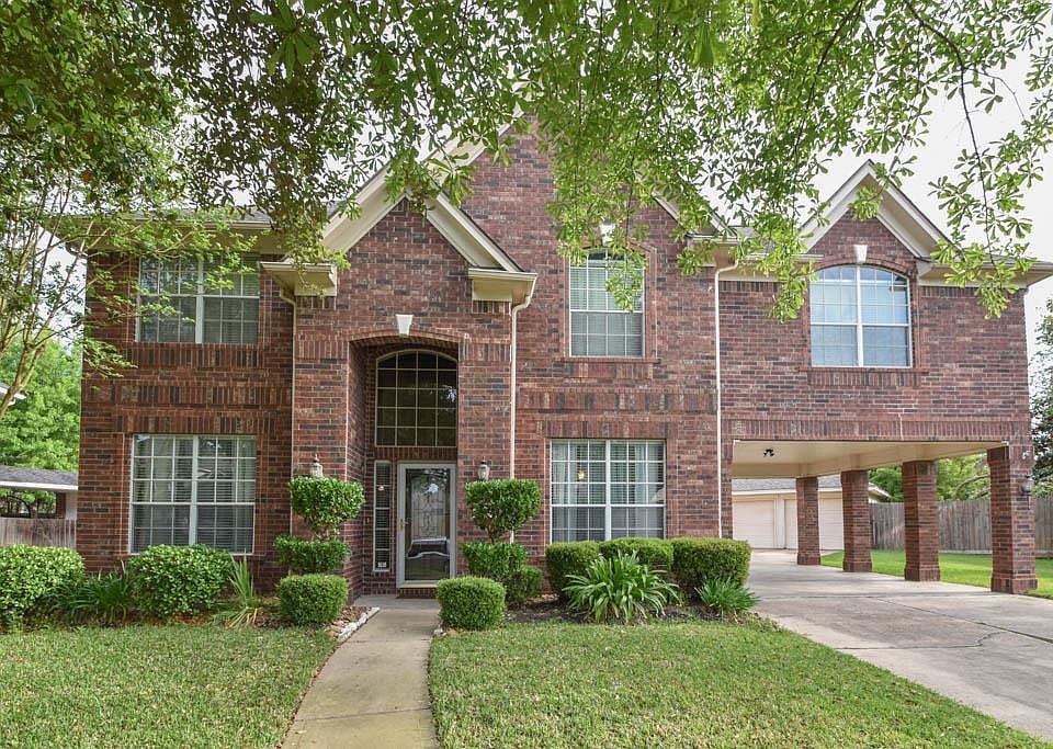 1st image of 11810 Lakewood Trl