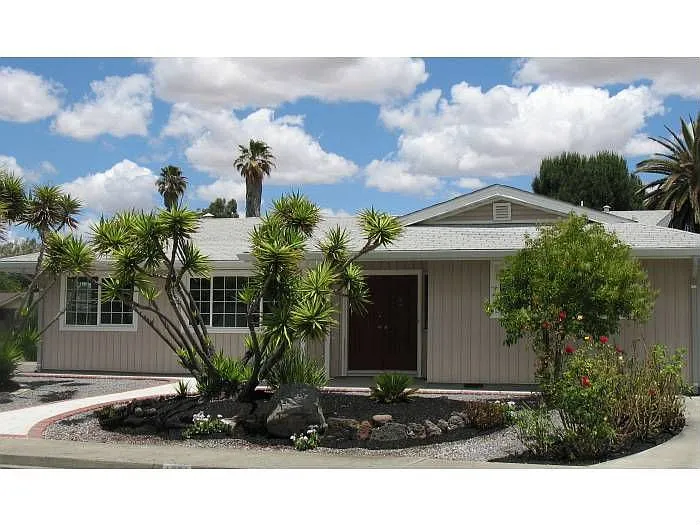 1321 Bluebell Dr photo 1
