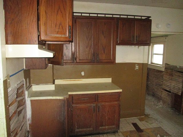 1st image of 408 Brady St