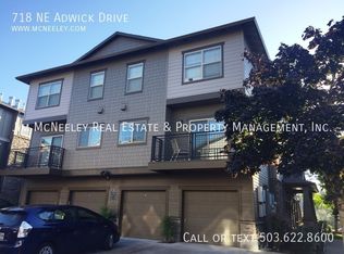 718 NE Adwick Dr, Hillsboro, OR 97006