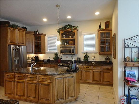 4th image of 7025 Five Oaks Dr