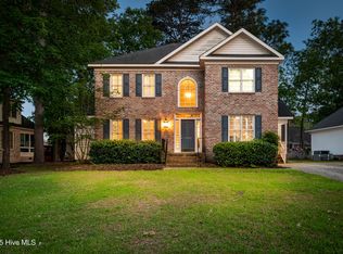 1800 Muirfield Dr, Greenville, NC 27858