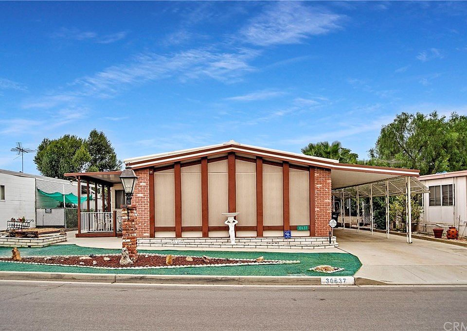1st image of 30637 Butia Palm Dr