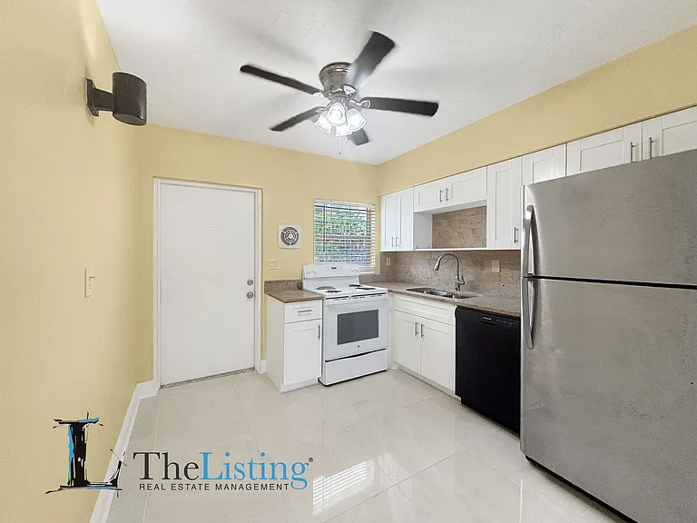5505 Hernandes Dr #113 — Photo 6