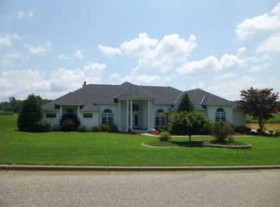 45 Mountain View Rd, Wetumpka, AL 36093