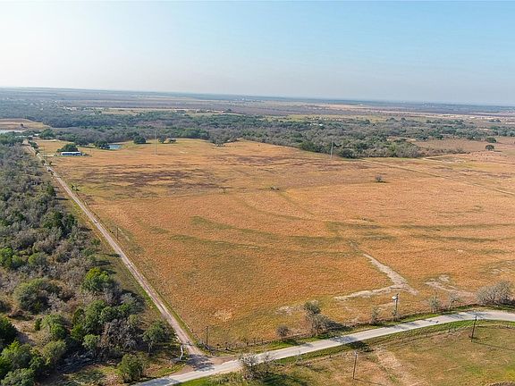 3rd image of 319 R C Ln