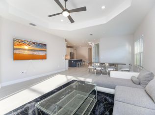 2369 Ariane Dr, Naples, FL 34112
