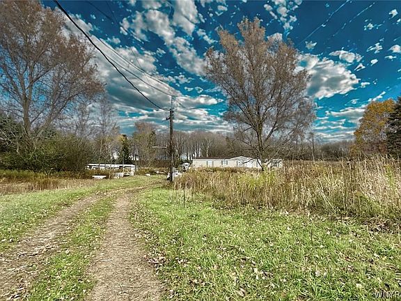 3rd image of 11046 Sandbank Rd