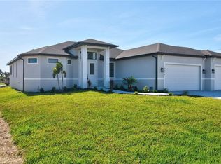3710 SW 4th Ln, Cape Coral, FL 33991