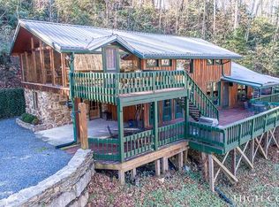 529 Auborn Trivette Rd, Sugar Grove, NC 28679