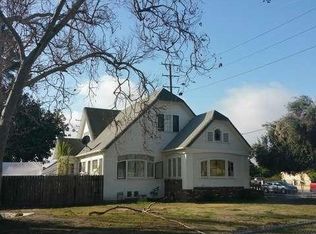 12404 Bullis Rd, Lynwood, CA 90262