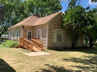 826 3600th St, Moran, KS 66755