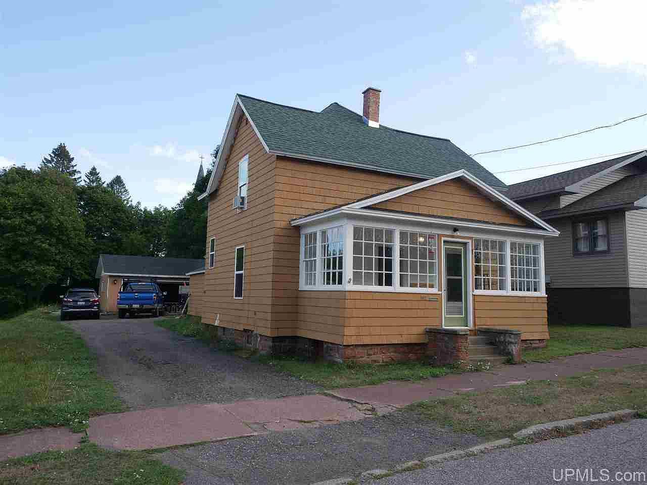 142 Kearsarge St, Laurium, MI 49913 Zillow