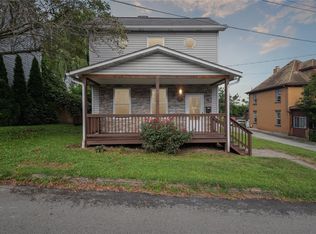 5 Stahl Sq, Connellsville, PA