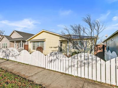 2324 Maple Park Dr, Medford, OR, 97501