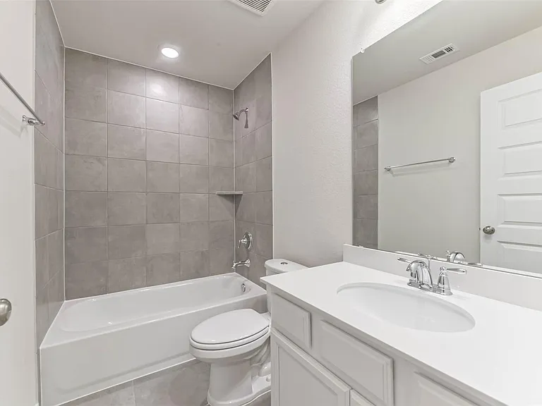17590 Rosette Grass Dr — Photo 27