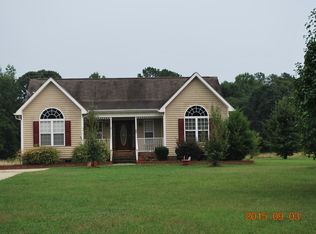 20 Eagles Nest Dr, Zebulon, NC 27597