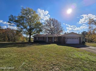 5264 Hines Gin Rd, Selmer, TN 38375