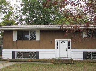 107 Spring St, Kawkawlin, MI 48631