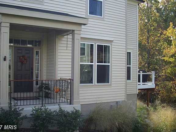 3rd image of 9334 Angel Falls St